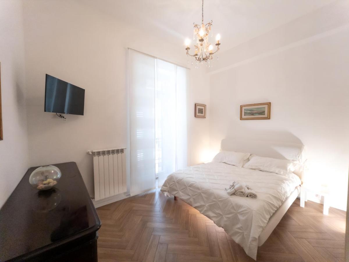 Apartamento Luxury Bnb Pisacane Bari Exterior foto
